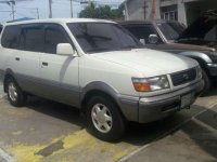 Toyota Revo manual 2000 model