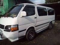 Rush Sale! TOYOTA Hiace 2004