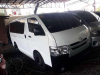 2017 Toyota Hiace Commuter 30 manual White