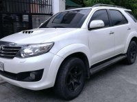 For sale 2014 Toyota Fortuner V 4x4 automatic