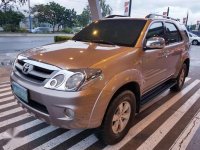 100% FRESH: Toyota Fortuner G AT 2006 - 499K NEGOTIABLE!