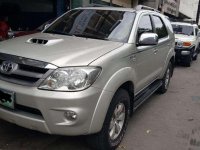 2006 Toyota FortunerV 4x4 diesel FOR SALE