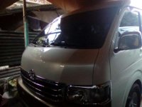 For sale Toyota Hi Ace super Grandia Automatic 2010