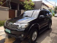 2013 TOYOTA Fortuner G 38t kms only GAS