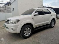 Toyota Fortuner 4x2 Manual transmission FOR SALE