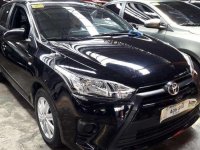 2017 Toyota Yaris 1.3 E Automatic Gas Black. 