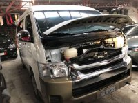 2017 Toyota Hiace Grandia GL 3.0 2 Tone