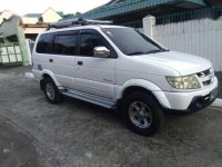 SELLING 2005 ISUZU Crosswind xuvi