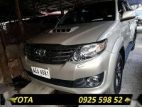 SELLING Toyota Fortuner V 2014 matic