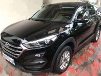 Hyundai TUCSON 4X2 Gas AT 2017 for sale