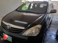 2009 Toyota Innova G  FOR SALE