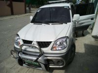 Mitsubishi Adventure 2010 for sale 