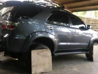 SELLING Toyota Fortuner AT