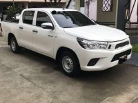 2017 TOYOTA Hilux j mt FOR SALE