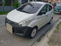 Hyundai Eon 2013 MT White For Sale 