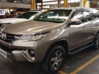SELLING TOYOTA Fortuner G 2016 AT