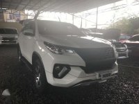 2018 Toyota Fortuner 2.5G 4x2 Automatic Freedom White