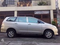 2010 Toyota Innova E Gas MT