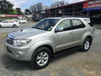 2010 Toyota Fortuner V 4x4 FOR SALE