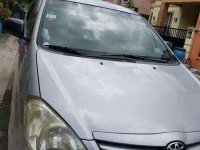 Rush Sale! TOYOTA Innova E 2010