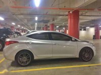 Hyundai Elantra 2012 Sleek silver Manual Transmission