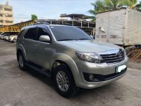 2013 Toyota Fortuner 27vvti gas AT CEBU