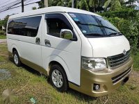 Toyota Hiace super grandia 2011 FOR SALE