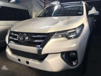2018 Toyota Fortuner 2.4 G Manual F. White