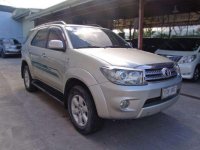 2011 Toyota Fortuner 2.5 G At FOR SALE
