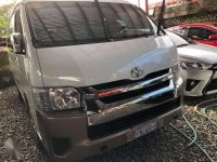 2017 Toyota Hiace Grandia GL 3.0 Manual