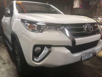 2018 Toyota Fortuner 2.4G 4x2 Manual Freedom White