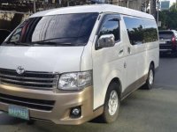 2012 Toyota Hiace Super Grandia At Diesel