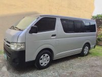 2013 Toyota Hiace Commuter MT Diesel