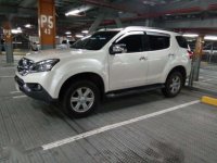 ISUZU Mux 2016 manual top of the line Pearl white