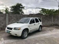 2005 Ford Escape XLT 3.0L 4x4 FOR SALE