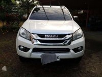 2015 Isuzu Mux 2.5 ltr 4x2 a/t Diesel