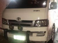 Toyota Hiace Commuter 2005 model smooth