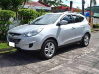 SELLING Hyundai Tucson 2012 automatic transmission