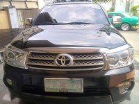 2011 Toyota Fortuner Loaded FOR SALE