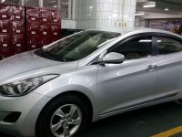 SELLING HYUNDAI Elantra 2012