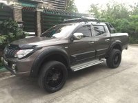 Mitsubishi Strada 2016 Brown For Sale 