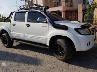 Toyota Hilux G 2014 4x2 Matic FOR SALE