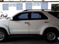 For Sale 2014 TOYOTA Fortuner 4x2 2.5L G Dsl M/T White. 