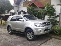 TOYOTA FORTUNER December 2008 Gasoline