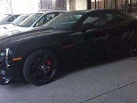 Selling 2011 Chevrolet Camaro V8 SS