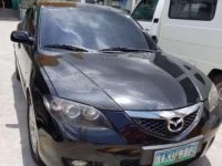 Selling my Mazda 3 black automatic 2011