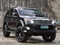 2013 Toyota Fortuner G AT 28t kms only