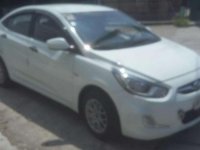 SELLING Hyundai Accent 2014 manual