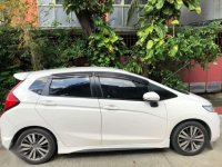 Honda Jazz 2016 vx plus white FOR SALE 