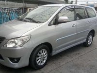 SELLING TOYOTA Innova g diesel 2012